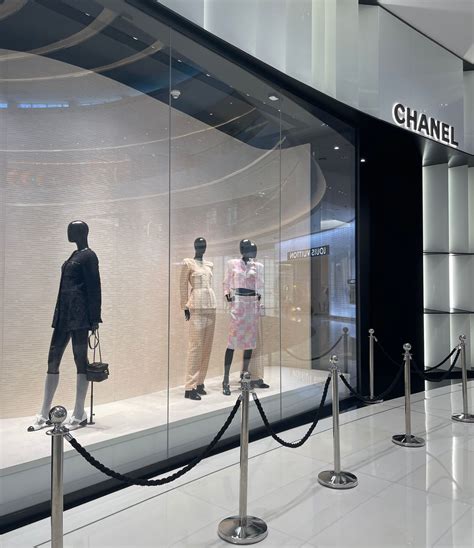 how to get hired at chanel|chanel linkedin.